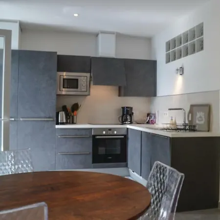 公寓 One-bedroom In Ajaccio *